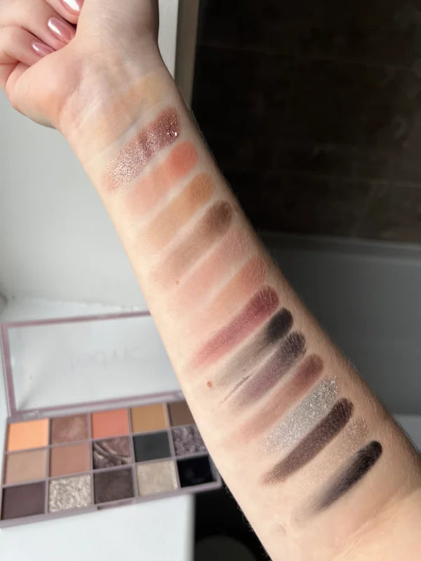 Technic Palette Smokey Quartz