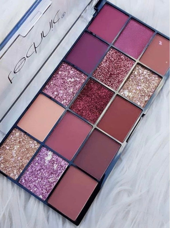 TECHNIC EYESHADOW PALETTE • INVITE ONLY