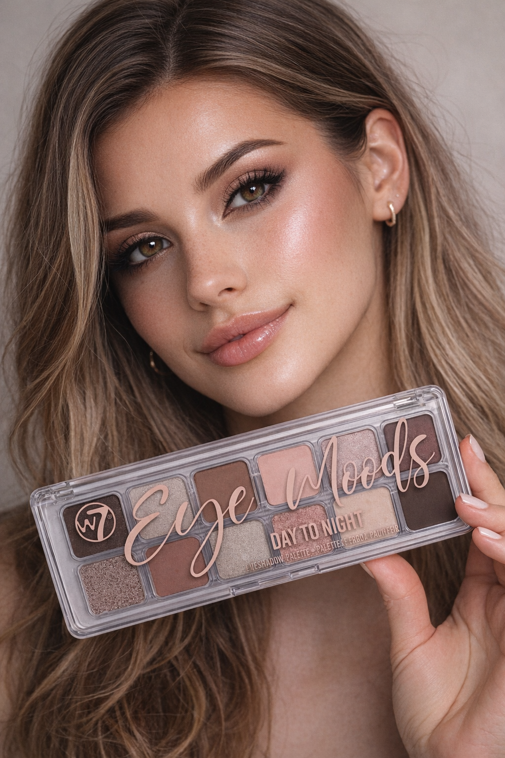 W7 Eye Moods Day to Night Eyeshadow palette