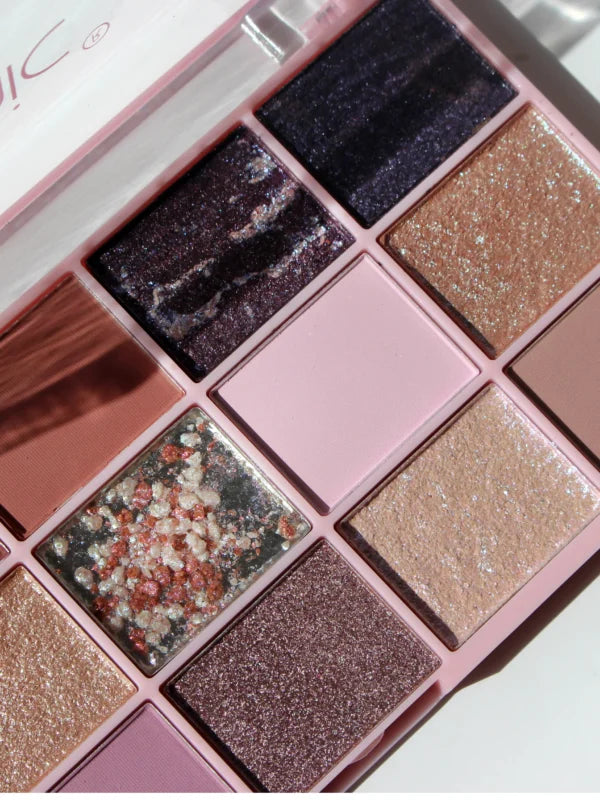 Technic Pressed Pigment Palette Unconditional